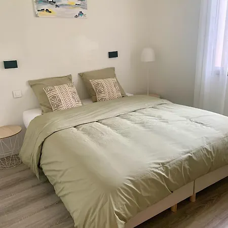 2 Pieces, Moderne Et Lumineux Avec Piscine En Privee *
