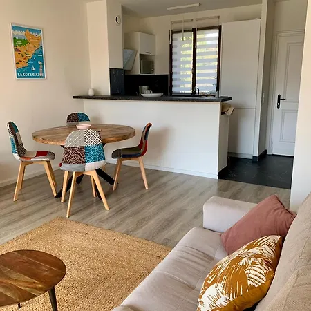 2 Pieces, Moderne Et Lumineux Avec Piscine En Privee *